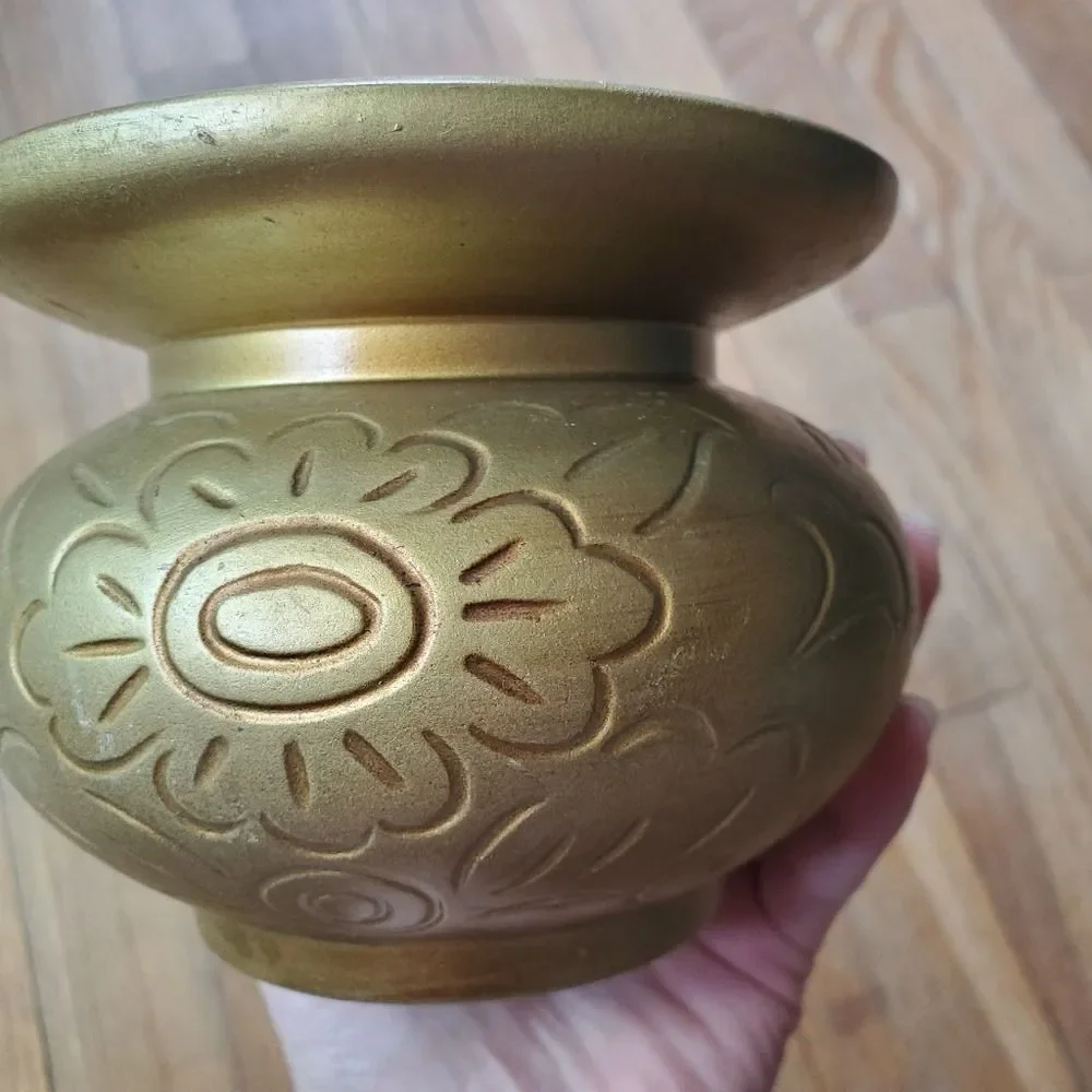 Vintage Floral Engraved Pillar Candle Holder Made In Japan